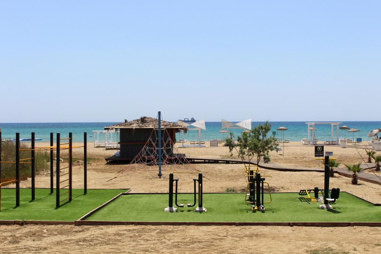 Caesar Beach Villas And Apartments Gastria Exteriör bild